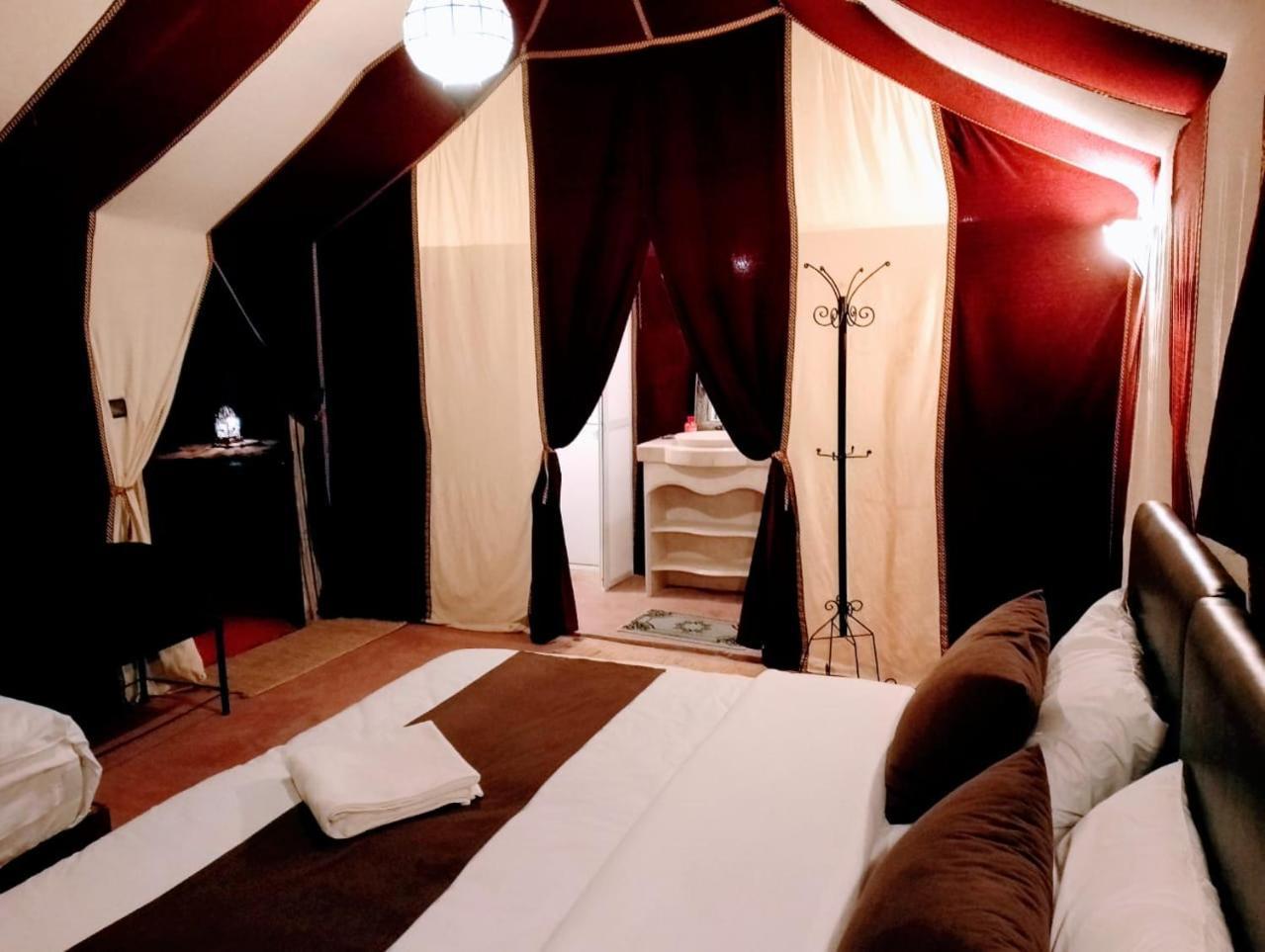 Khamlia Luxury Desert Camp 梅尔祖卡 外观 照片